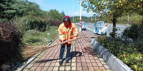 銅仁文明辦：家寶環衛工楊平獲“銅仁好人”榮譽稱號